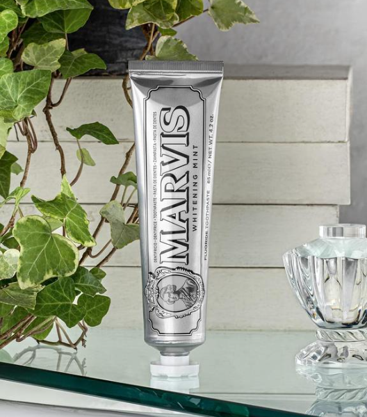 معجون تبييض الأسنان MARVIS 🦷✨ ب 175 ألف